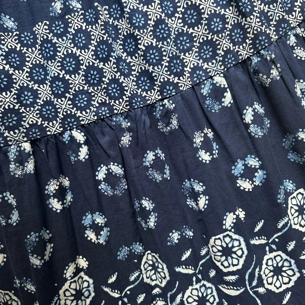 Gorgeous Ann Taylor Maxi Dress - Picture 3 of 3